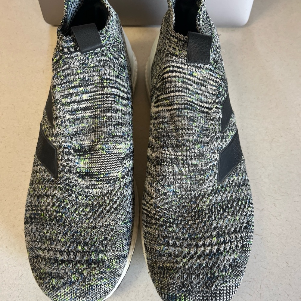 Adidas UltraBoost lace less Black and Gray Men's Sneakers size 13